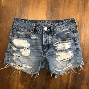 American Eagle tomgirl midi shorts